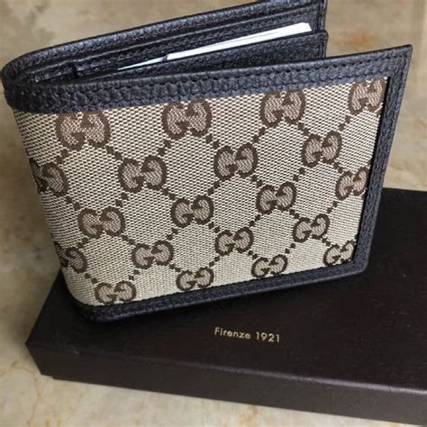 Gucci wallet online Malaysia